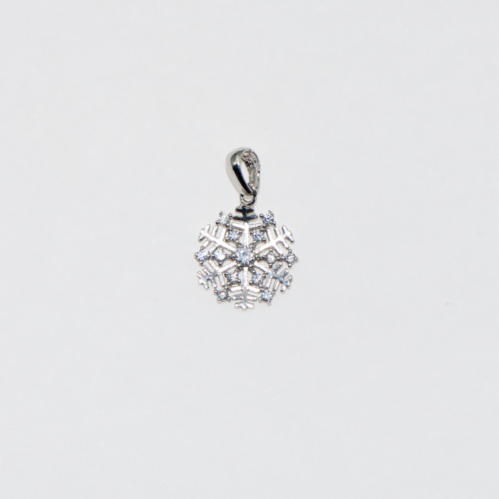 Silber Schneeflocken Anhänger – Kleines Design mit Zirkonia